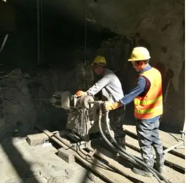 阳泉水下抗分散灌浆料特点 水下不分散注浆料介绍